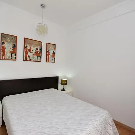 Oceanscape - 50 Meters From The Beach * Nazaré
